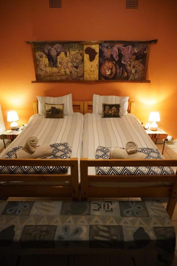 Okahandja Guesthouse Екстер'єр фото