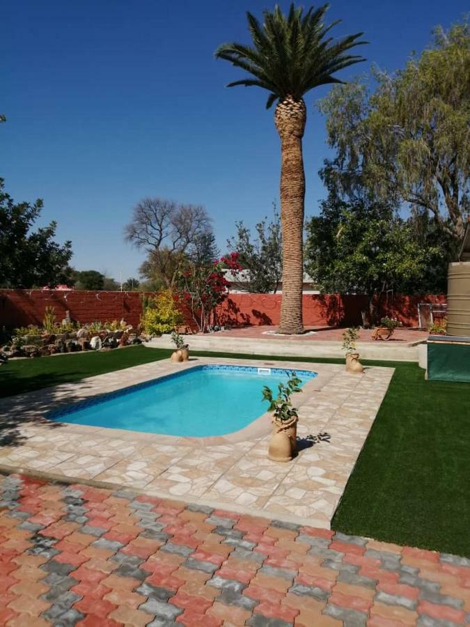 Okahandja Guesthouse Екстер'єр фото