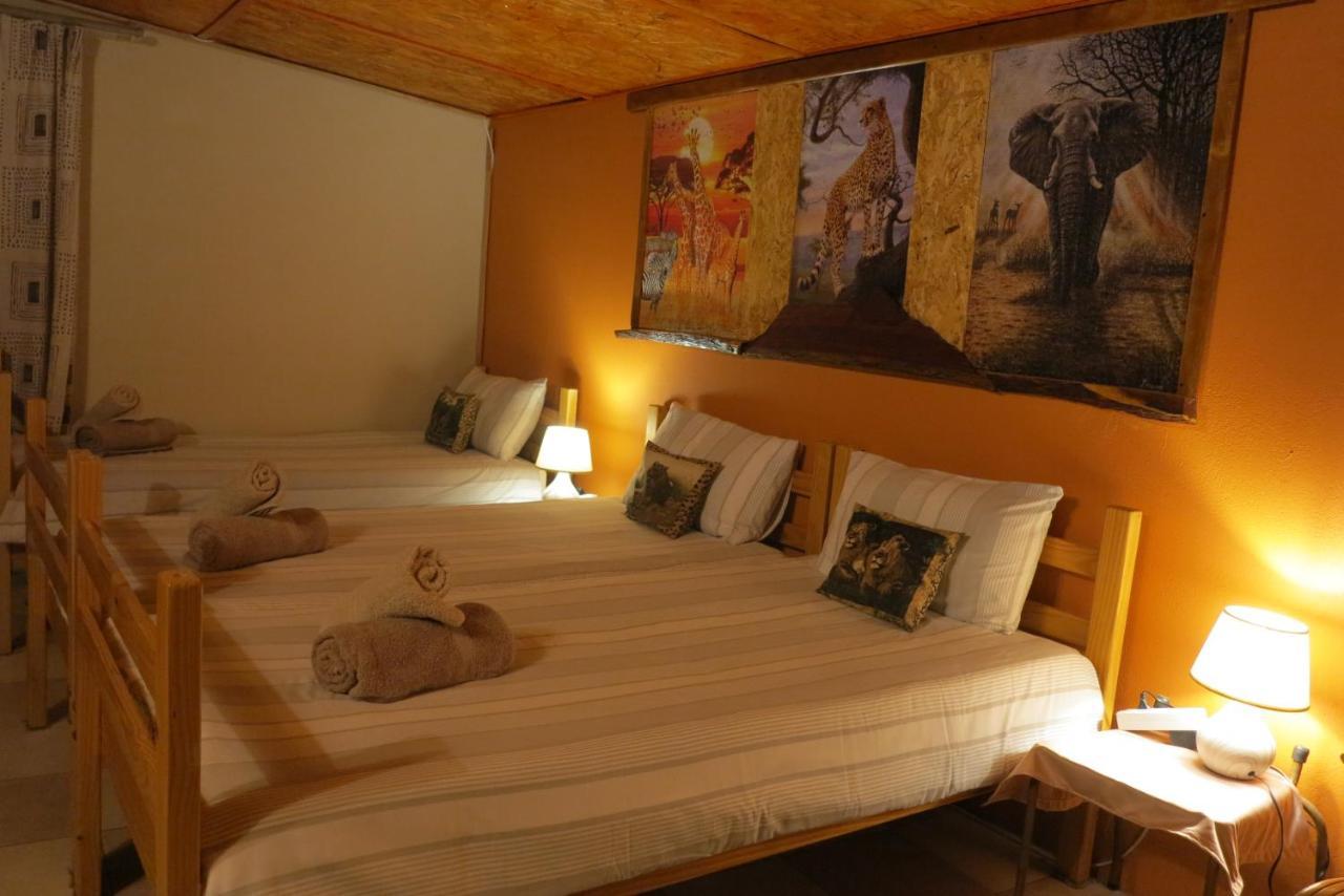 Okahandja Guesthouse Екстер'єр фото